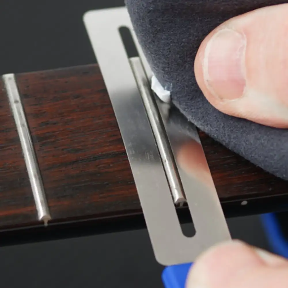 15-MN292-webp Total Guitar Spa Kit