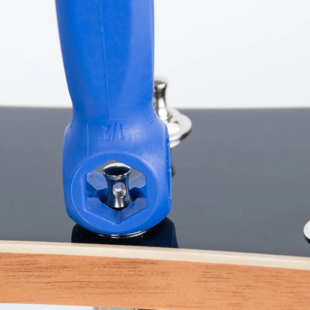 Acoustic Guitar String Post tightener