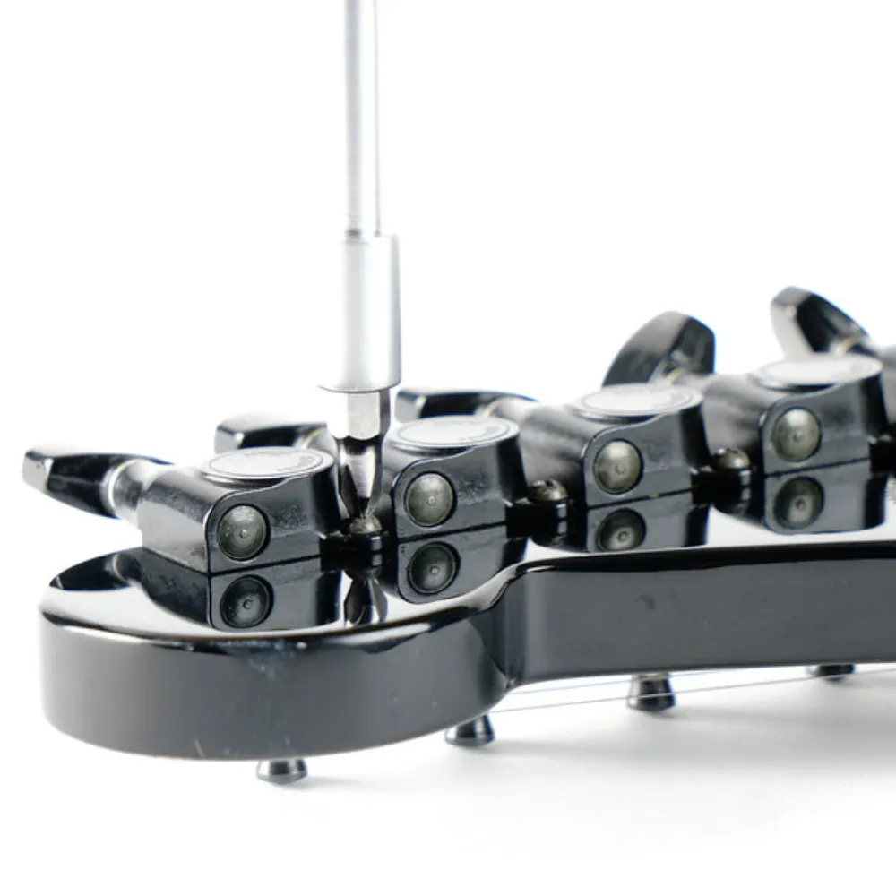 Screwdriver for tuning machines