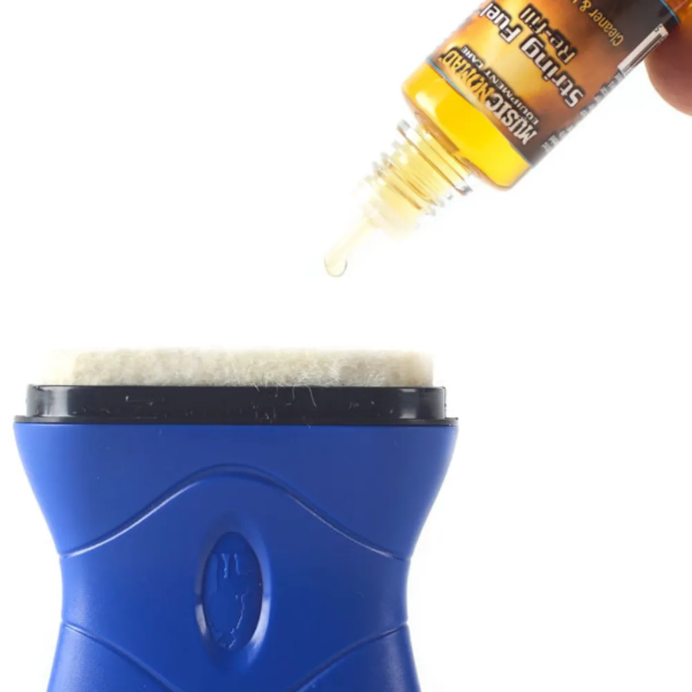 Easy to wet the string fuel applicator